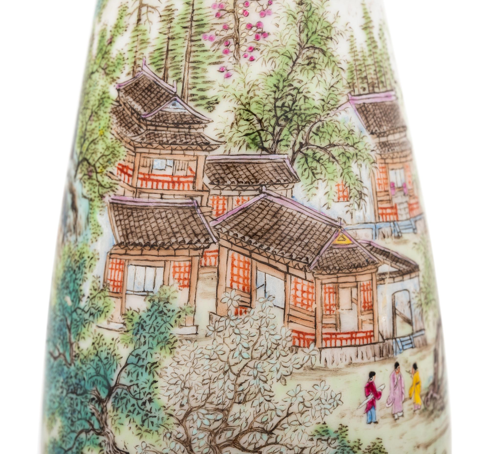 A Chinese Famille Rose Porcelain Vase
