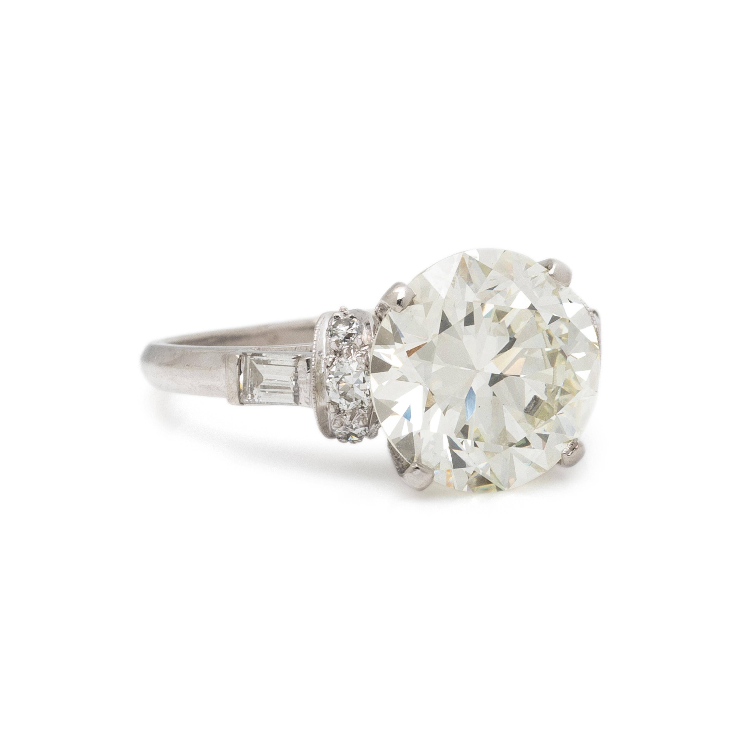 PLATINUM AND DIAMOND RING
