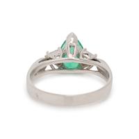 EMERALD AND DIAMOND RING