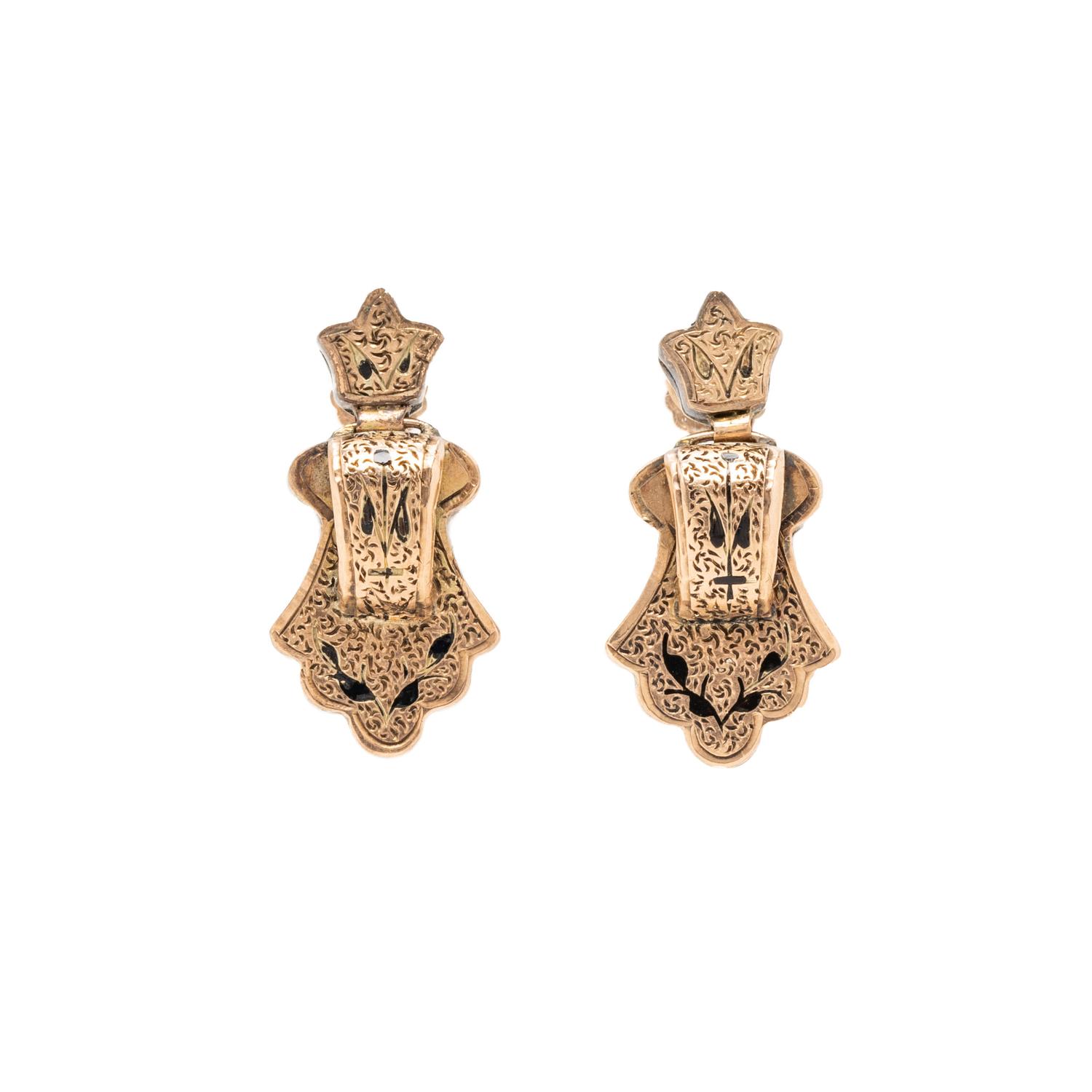 VICTORIAN, COLLECTION OF YELLOW GOLD AND BLACK ENAMEL JEWELRY