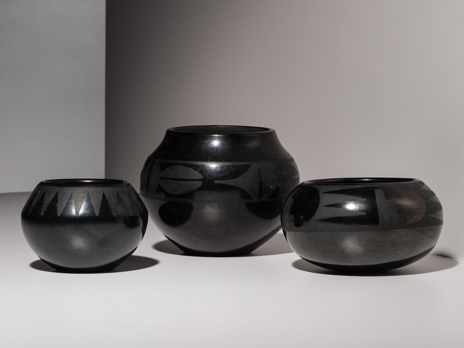 Blackware Pottery 1925-1943