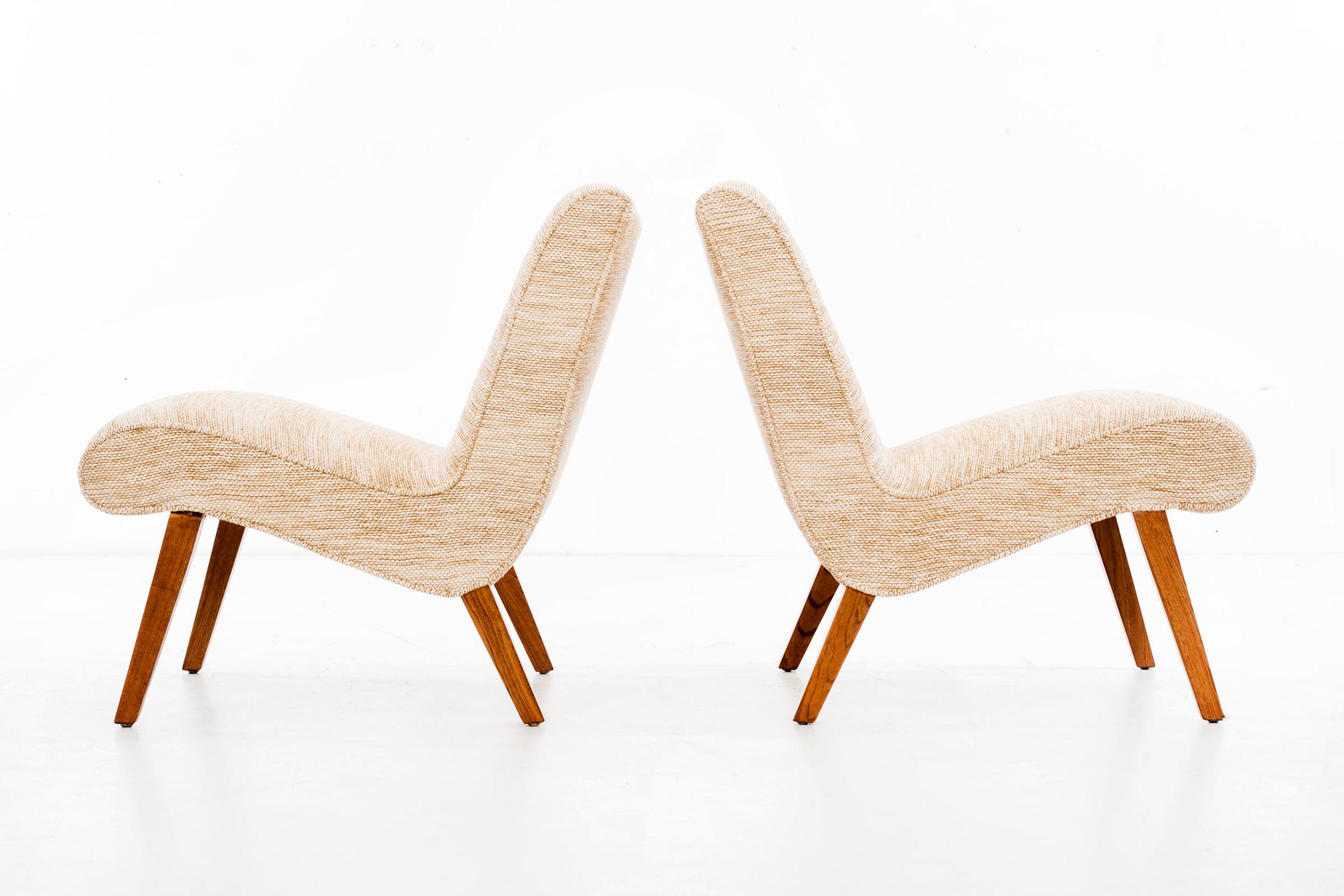 Pair of Lounge Chairs Knoll, USA