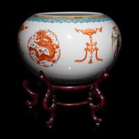 A Chinese Famille Rose Porcelain 'Bat and Phoenix' Fishbowl, Late 19th Century — 清晚期 粉彩團鳳壽字紋小缸
