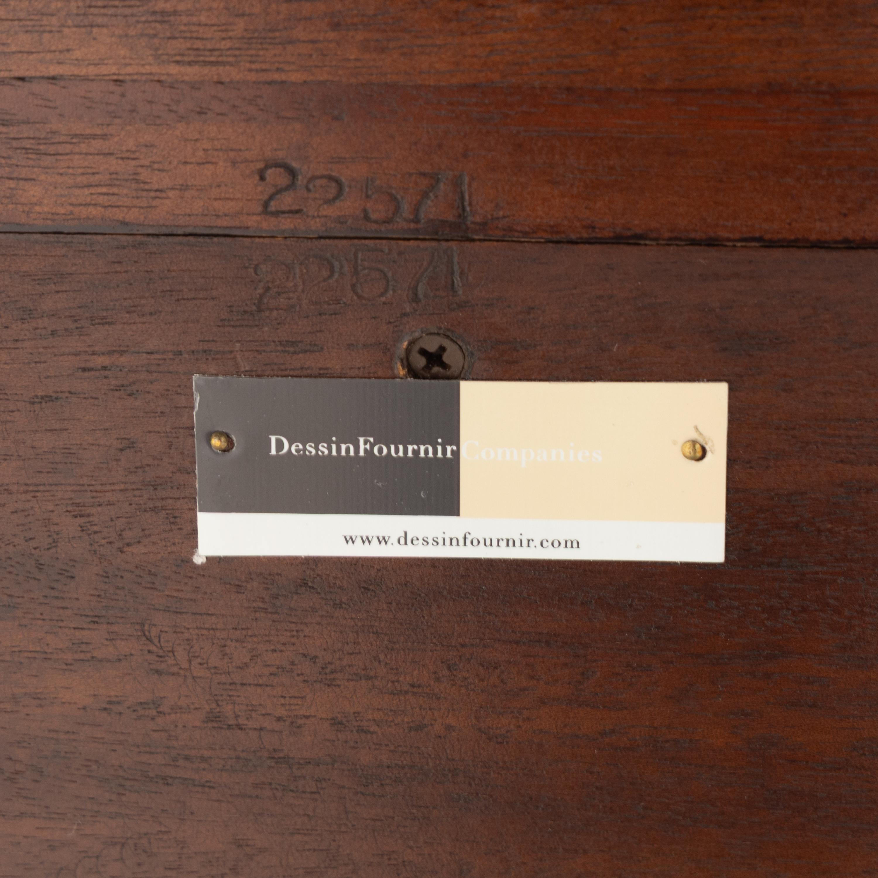 A Dessin Fournir Mahogany Console Cabinet