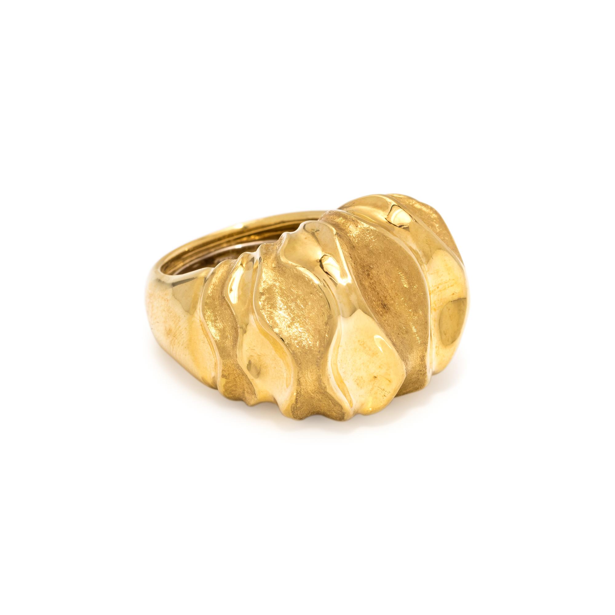 NICHOLAS VARNEY, YELLOW GOLD RING