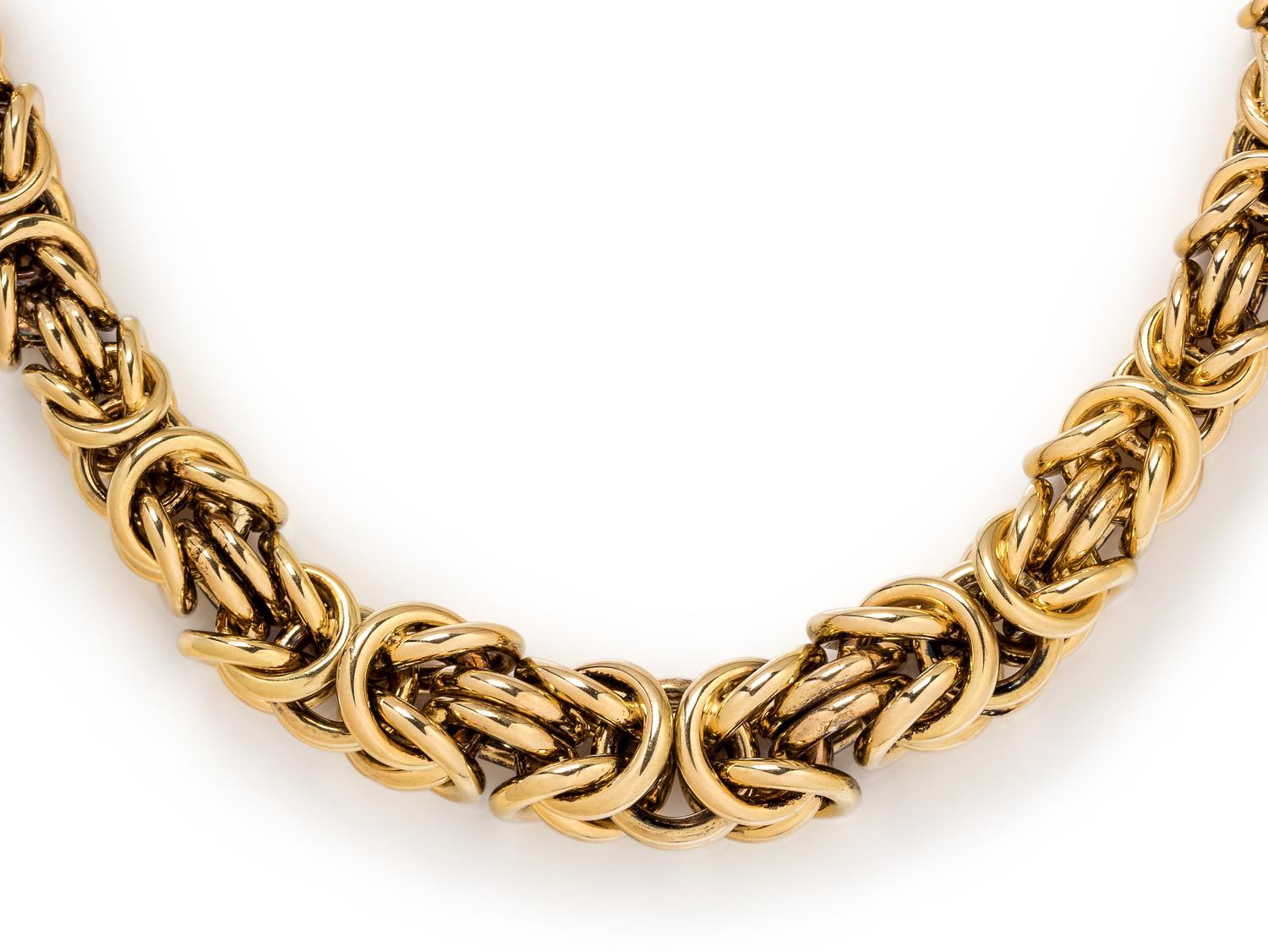 YELLOW GOLD NECKLACE