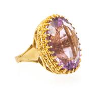 A Yellow Gold and Amethyst Ring, 8.80 dwts.