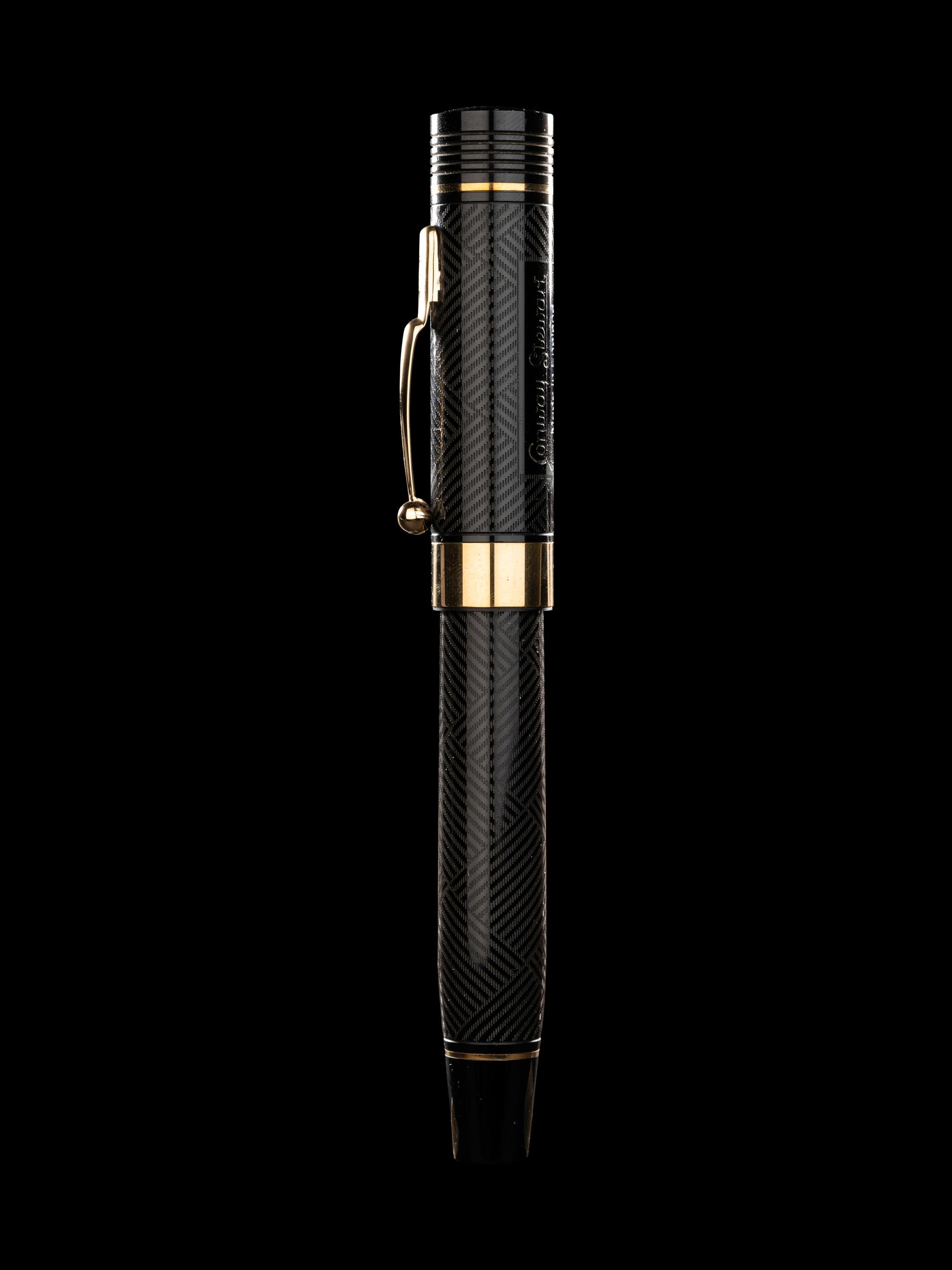 Conway Stewart: Churchill-Ebonite and Gilt Trim Limited Edition Ballpoint Pen