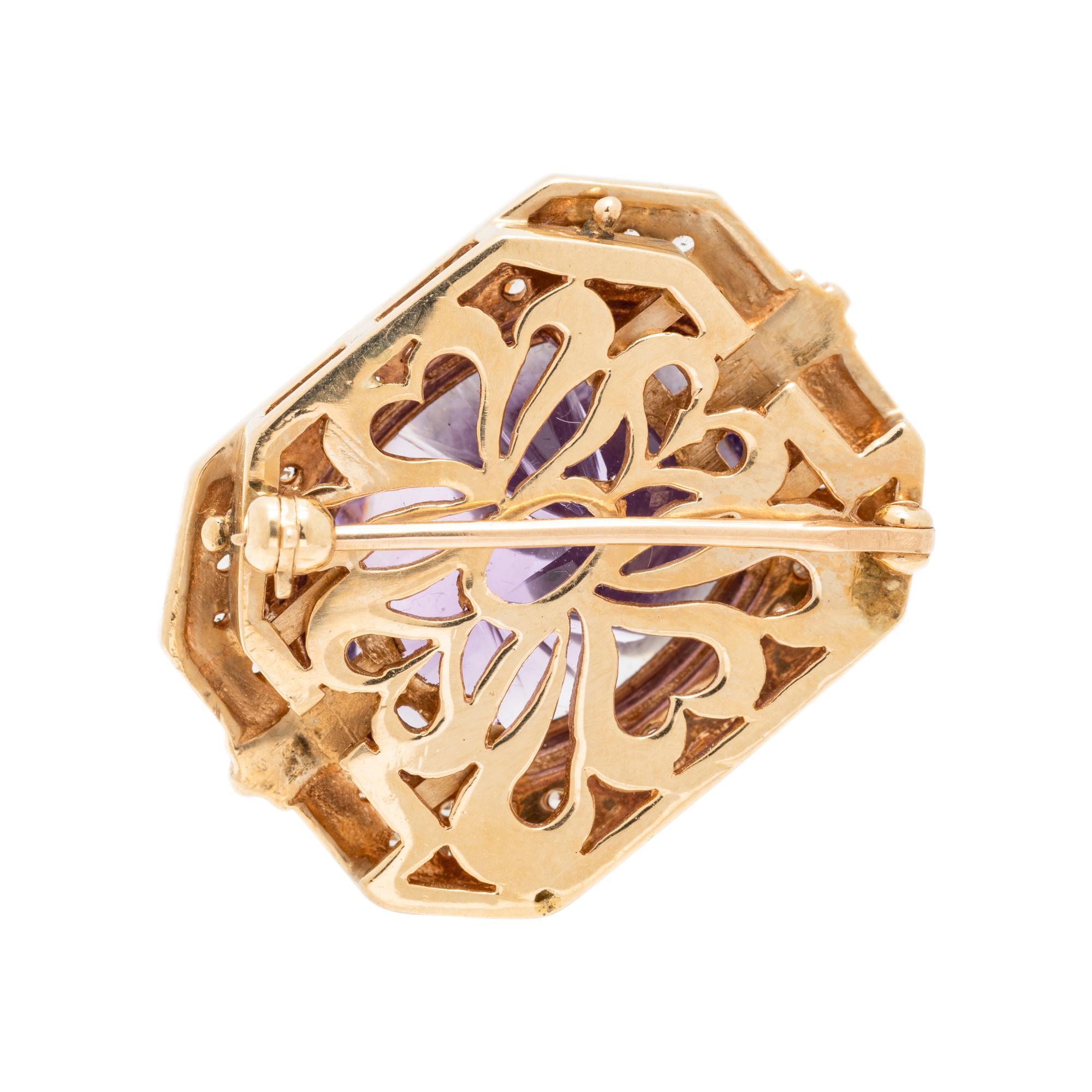 YELLOW GOLD AND AMETHYST BROOCH