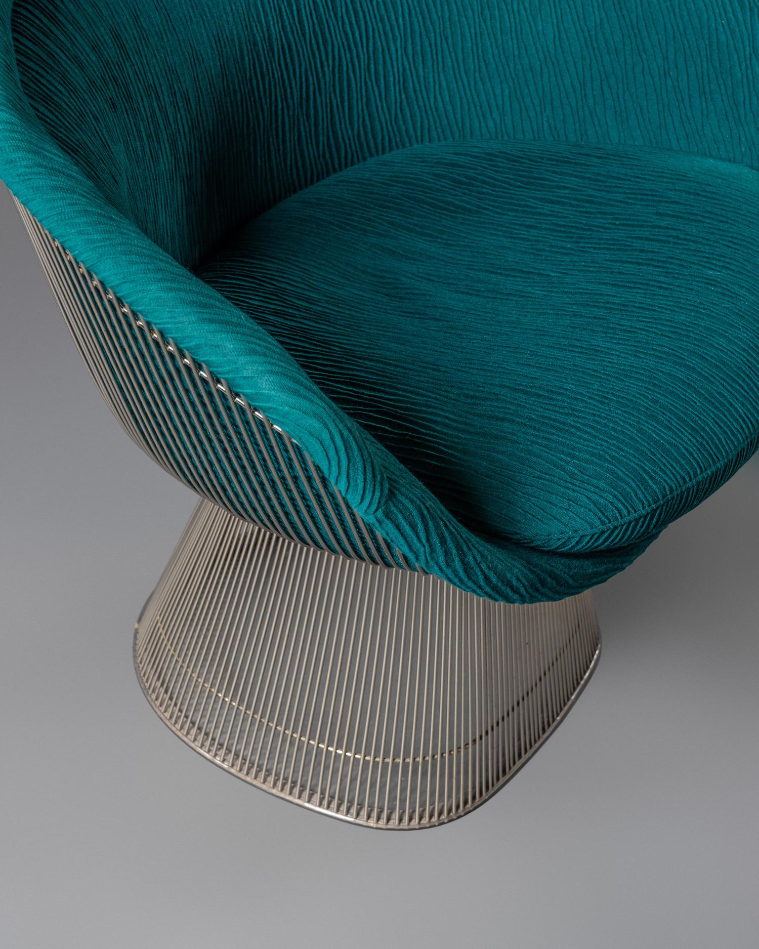 Pair of Lounge Chairs, Knoll, USA