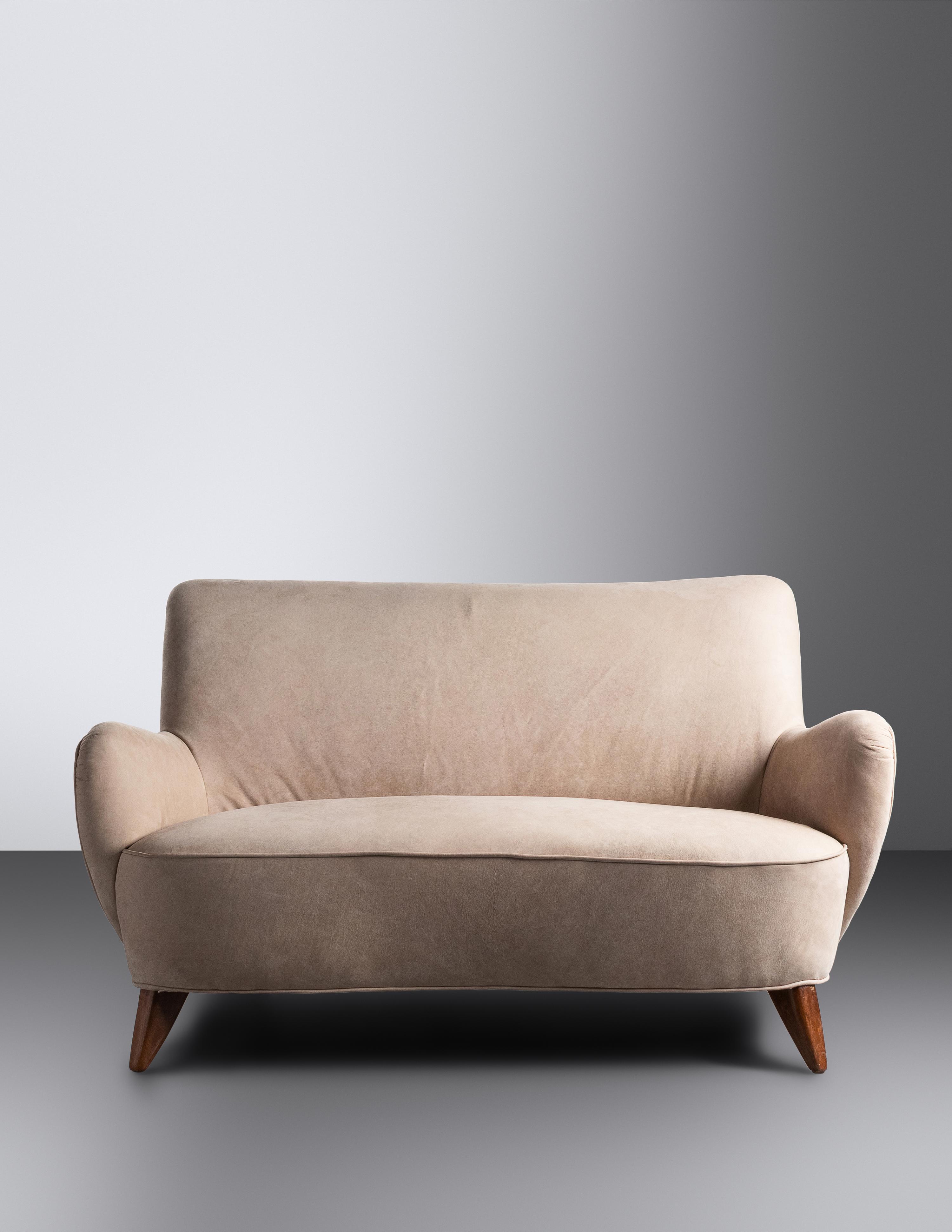 Settee, model 100B Vladimir Kagan Designs Inc., USA