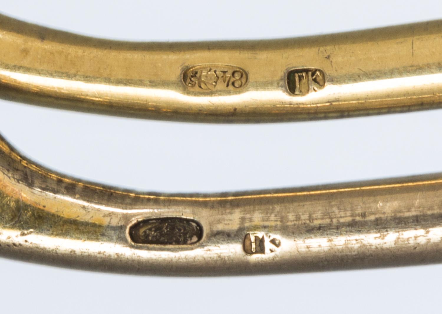 Two Russian Silver and Enamel Spoons, Mark of Gustav Klingert, kokoshnik mark of Ivan Lebedkin, Moscow, late 19th/early 20th century, e