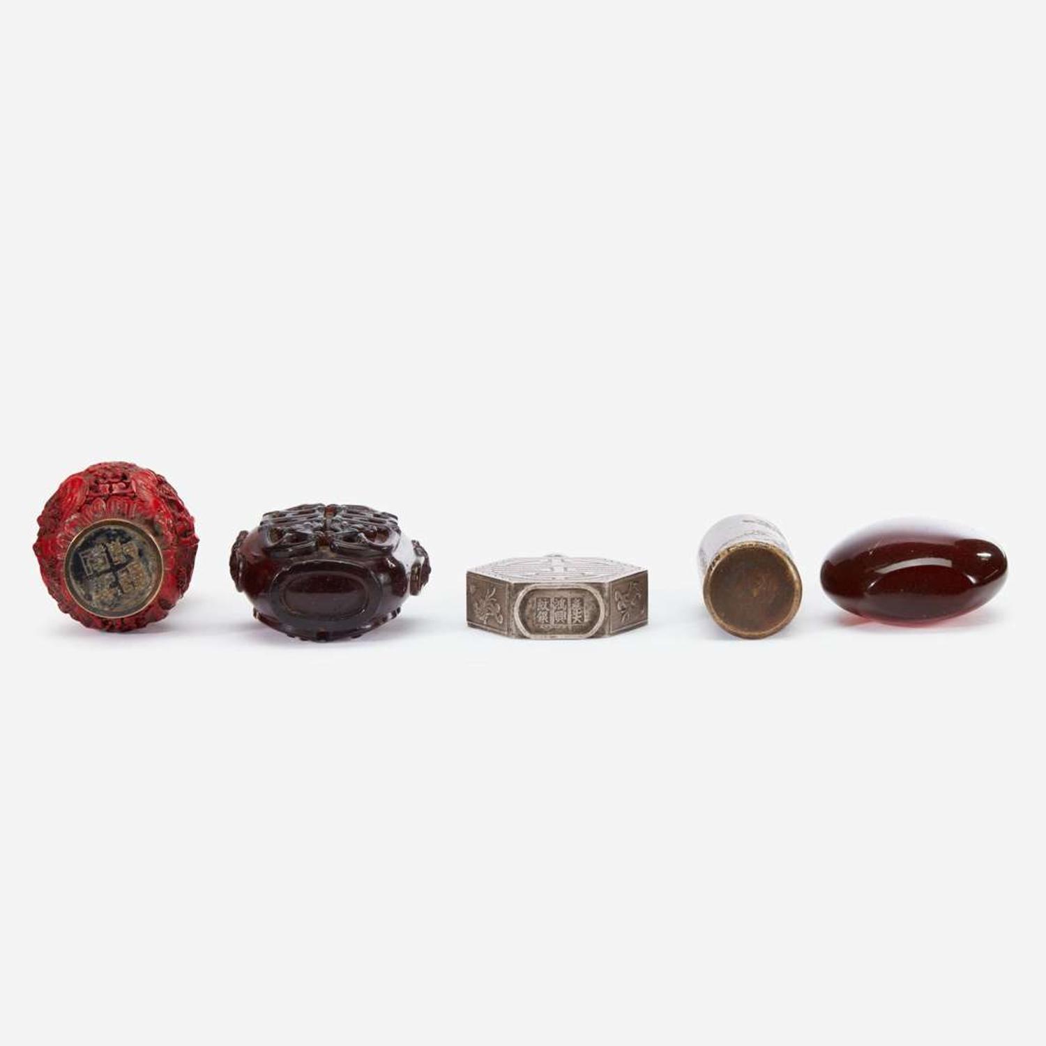 Five assorted Chinese snuff bottles