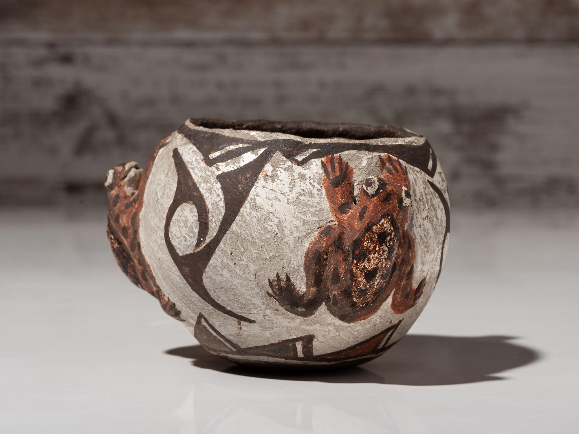 Zuni Polychrome Pottery