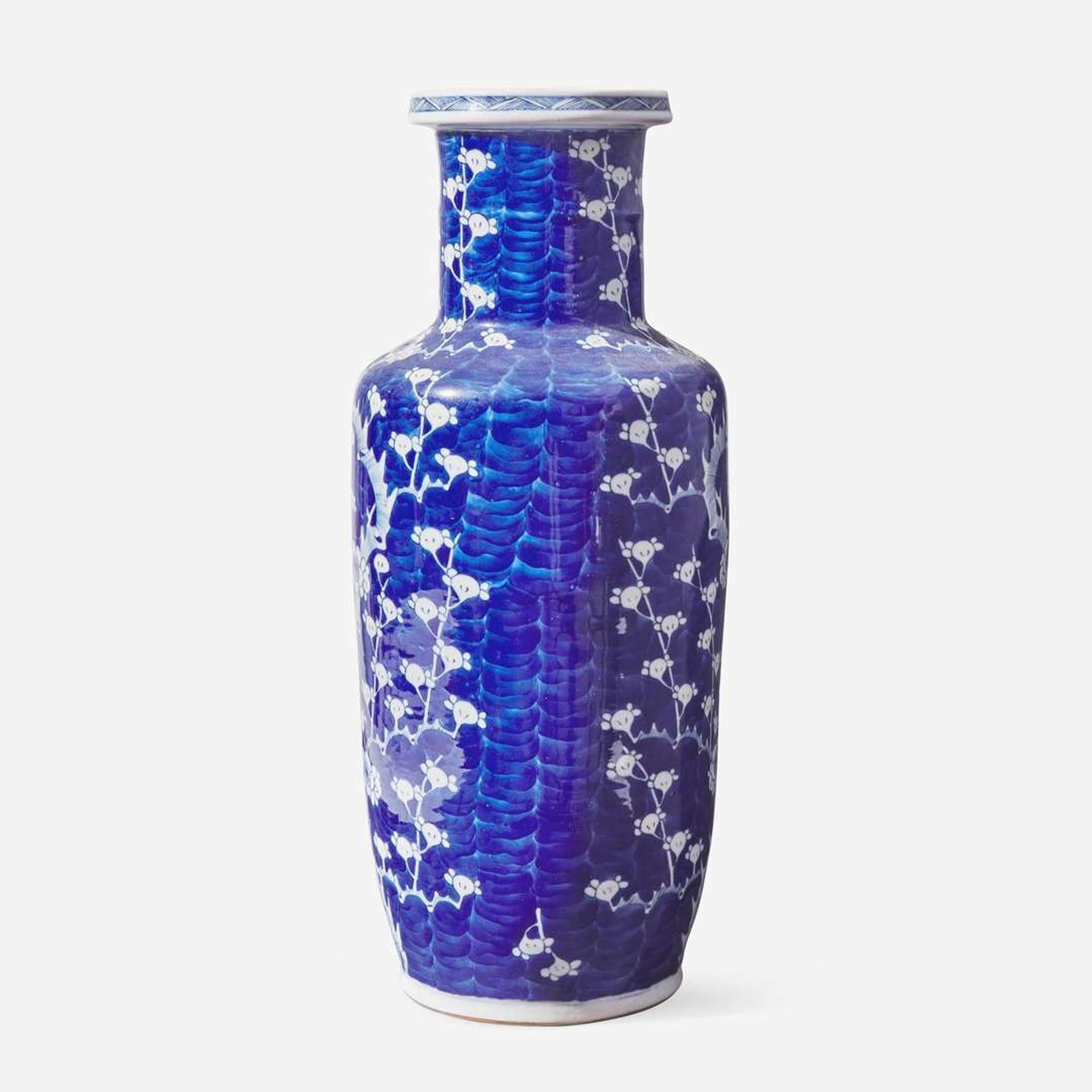 A Chinese blue and white "Prunus" rouleau vase 青花冰梅棒槌瓶