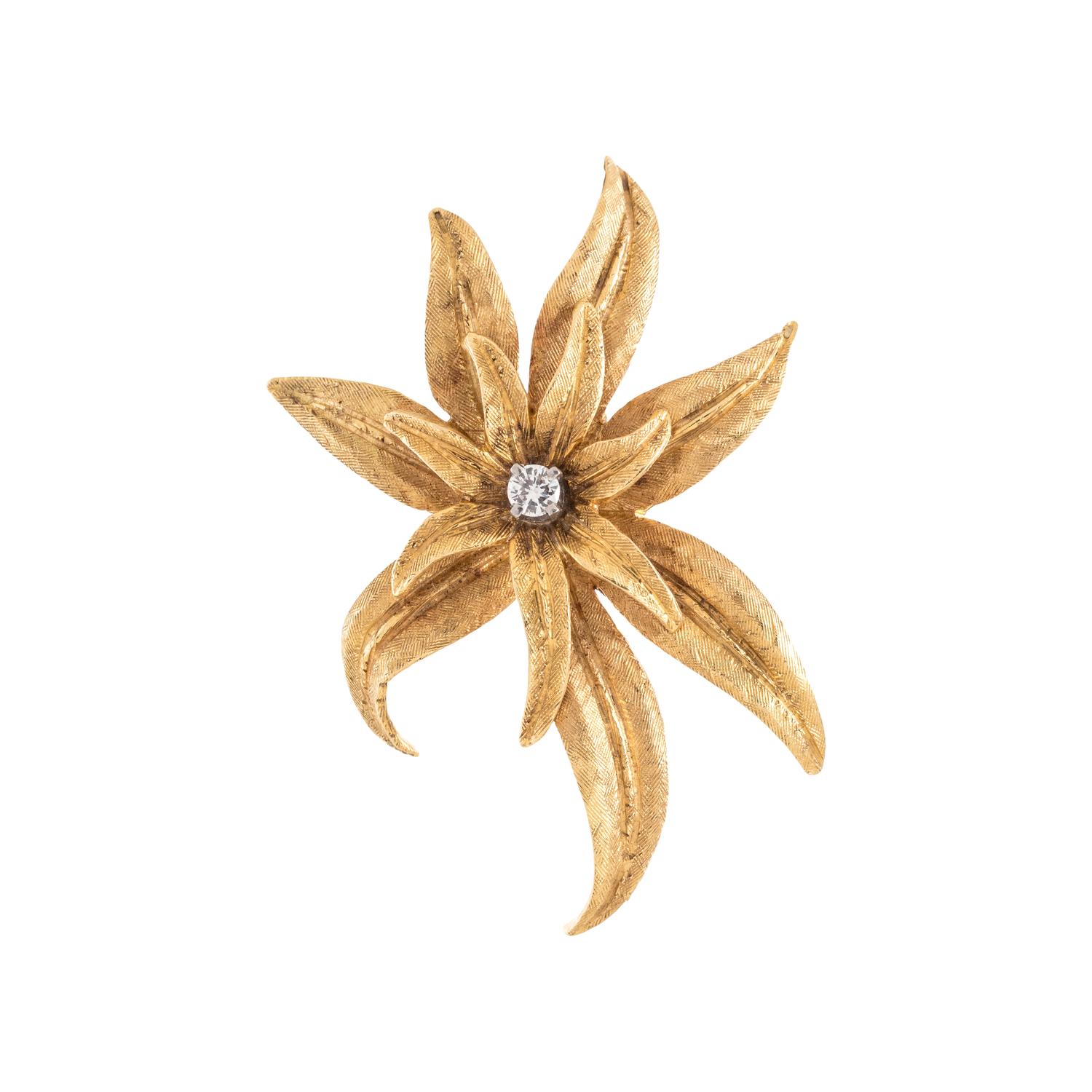 YELLOW GOLD AND DIAMOND FLOWER BROOCH