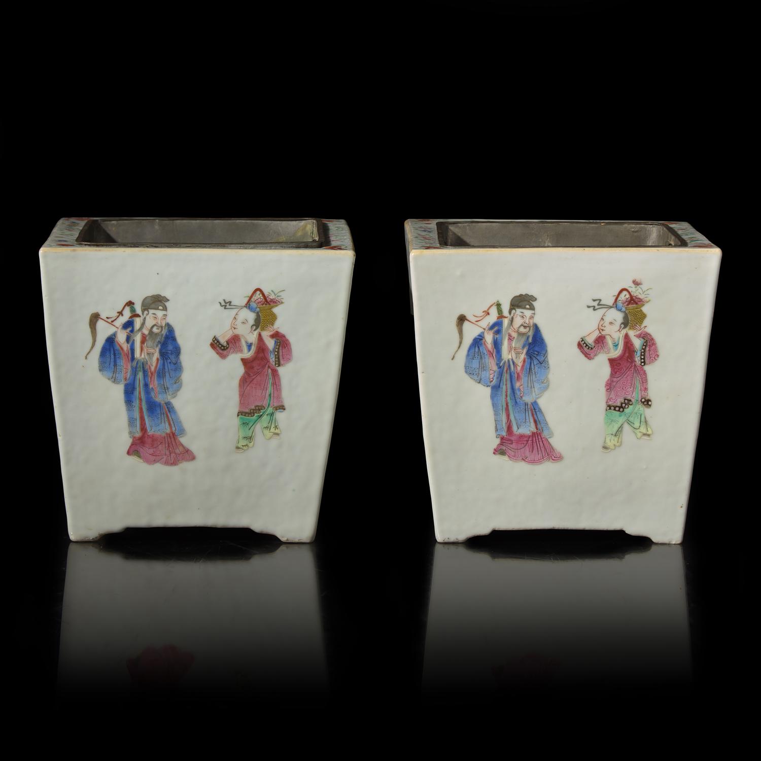A Pair of Chinese Famille Rose "Immortals" Jardinières, Circa 1850–1860 清中期 粉彩八仙圖花盆一對