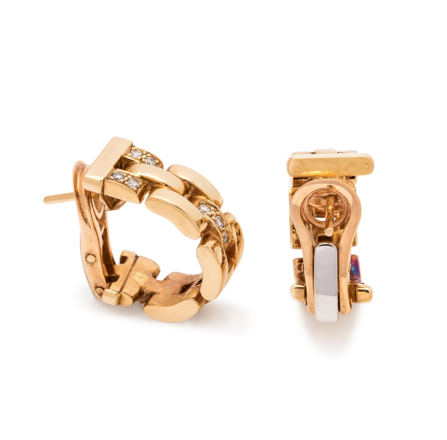 CARTIER, YELLOW GOLD AND DIAMOND 'MAILLON PANTHÈRE' EARCLIPS