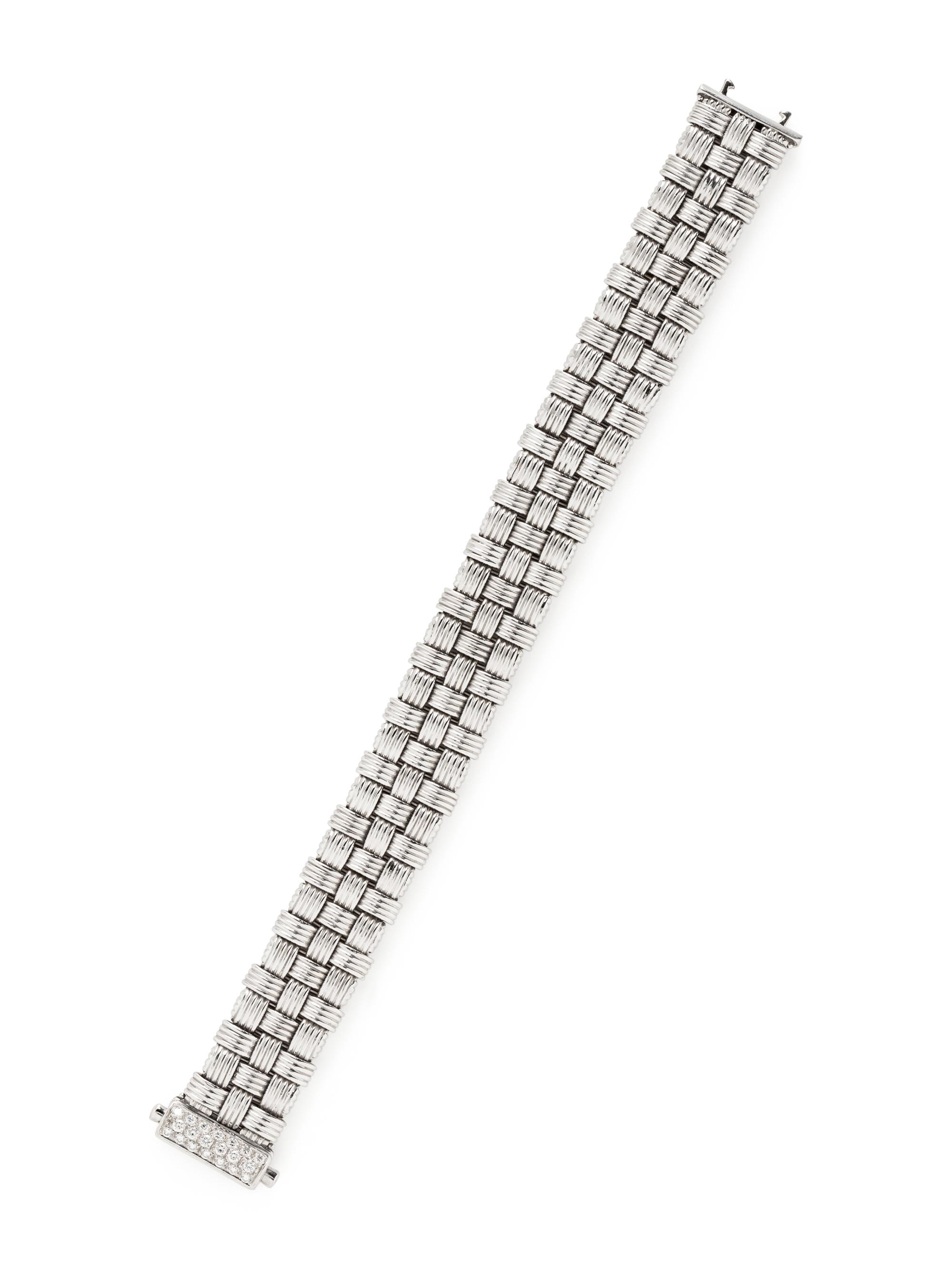 WHITE GOLD AND DIAMOND BRACELET