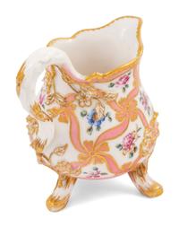 A Sèvres Pink-Ground Porcelain Footed Cream Jug ( Pot-à-Lait 'à Trois Pieds', 3ème Grandeur )