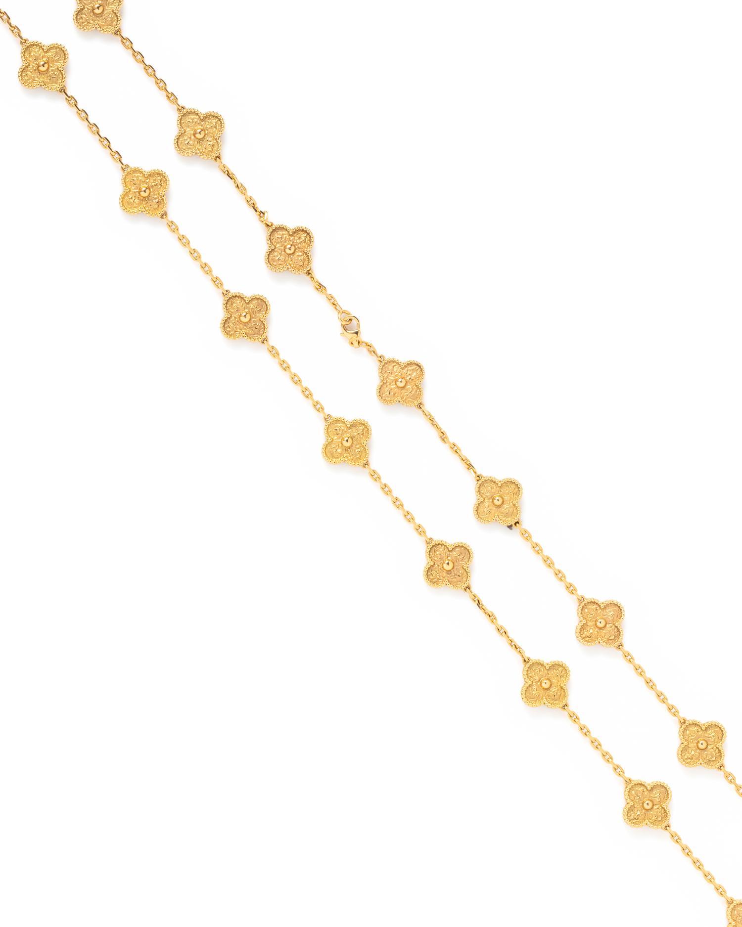 VAN CLEEF & ARPELS, YELLOW GOLD 'VINTAGE ALHAMBRA' NECKLACE