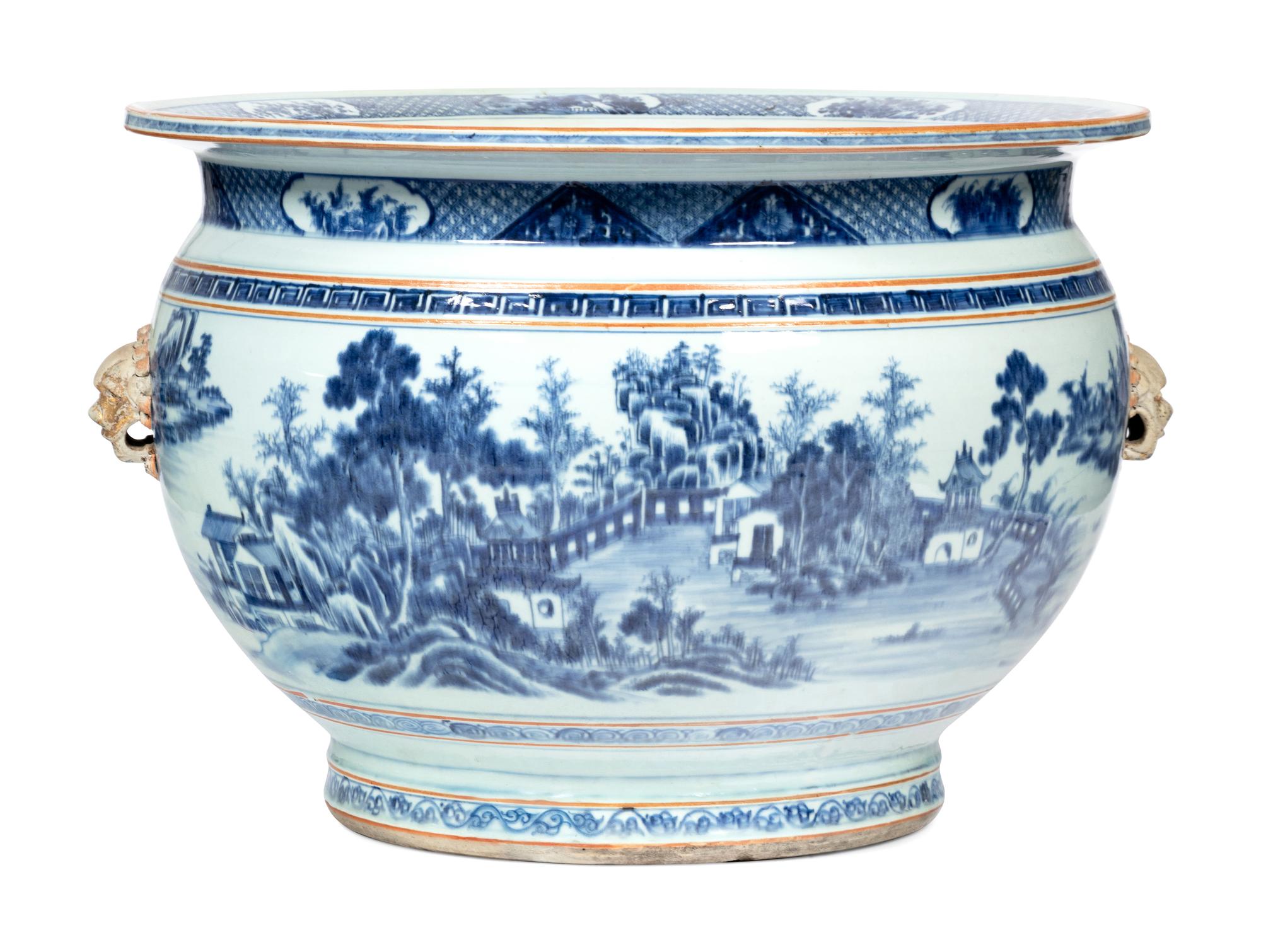 A Chinese Export Blue and White Porcelain Jardinière