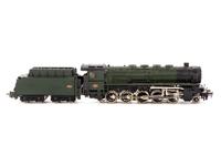 A Marklin Polychrome HO-Gauge S.N.C.F 2-10-0 Locomotive and Tender