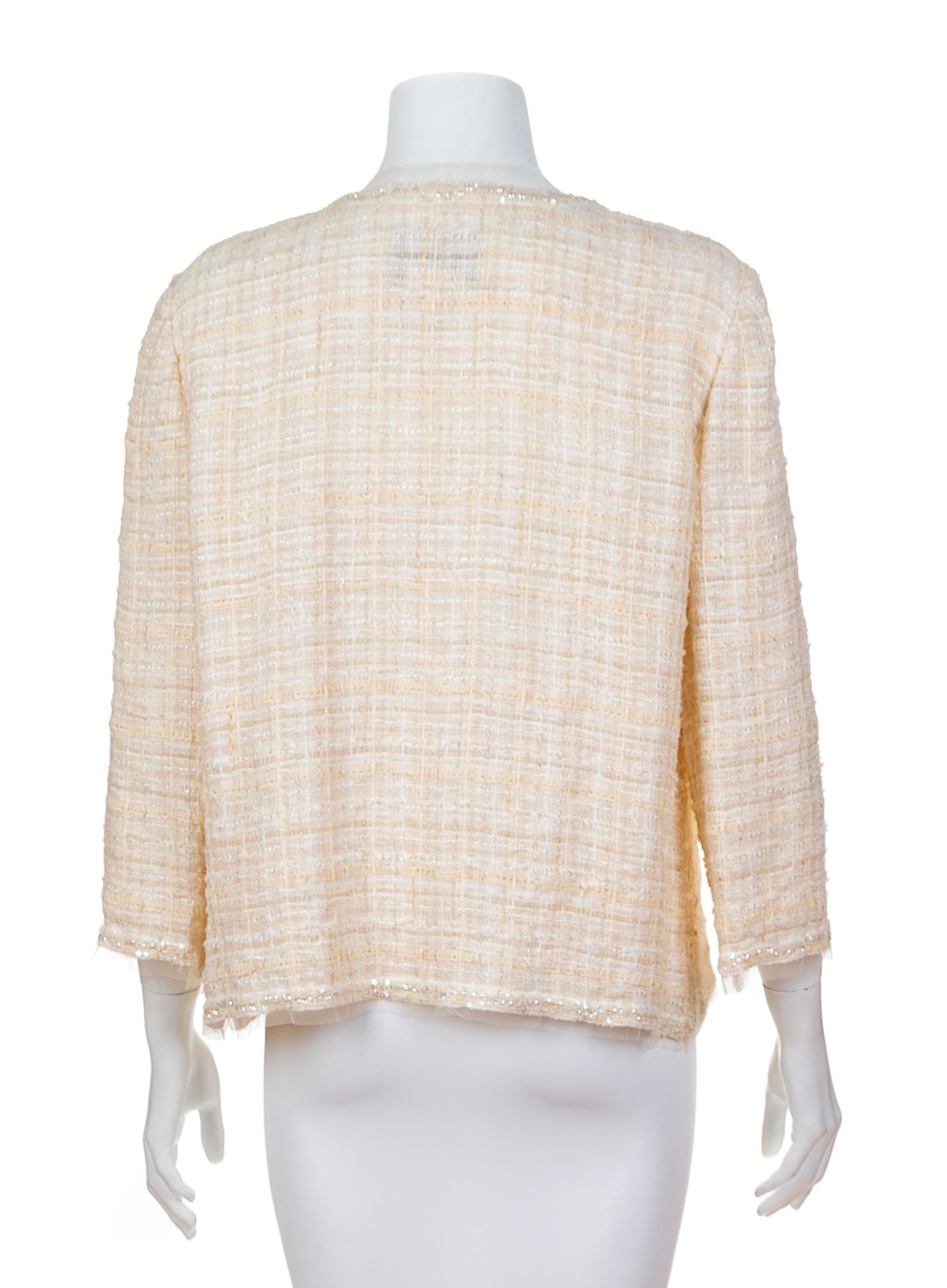 A Chanel Cream Cotton and Linen Jacket, Size 44.