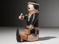 Pottery Singer