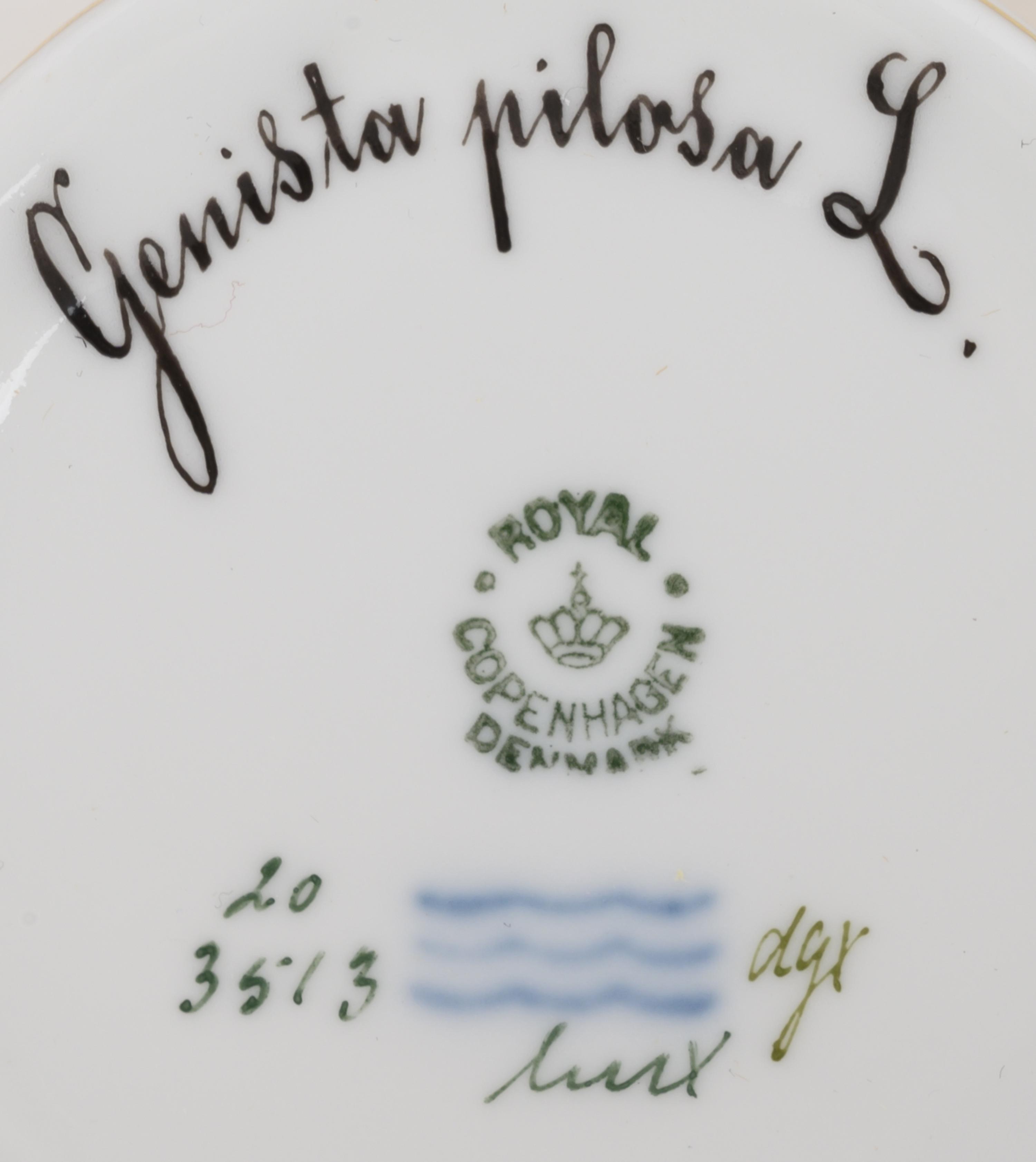 Eleven Royal Copenhagen Flora Danica Teacups and Saucers