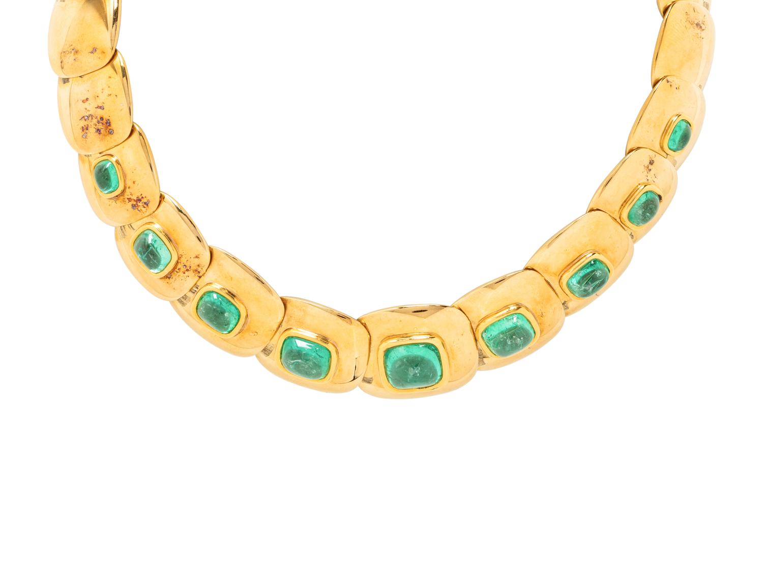 POIRAY, YELLOW GOLD AND EMERALD NECKLACE