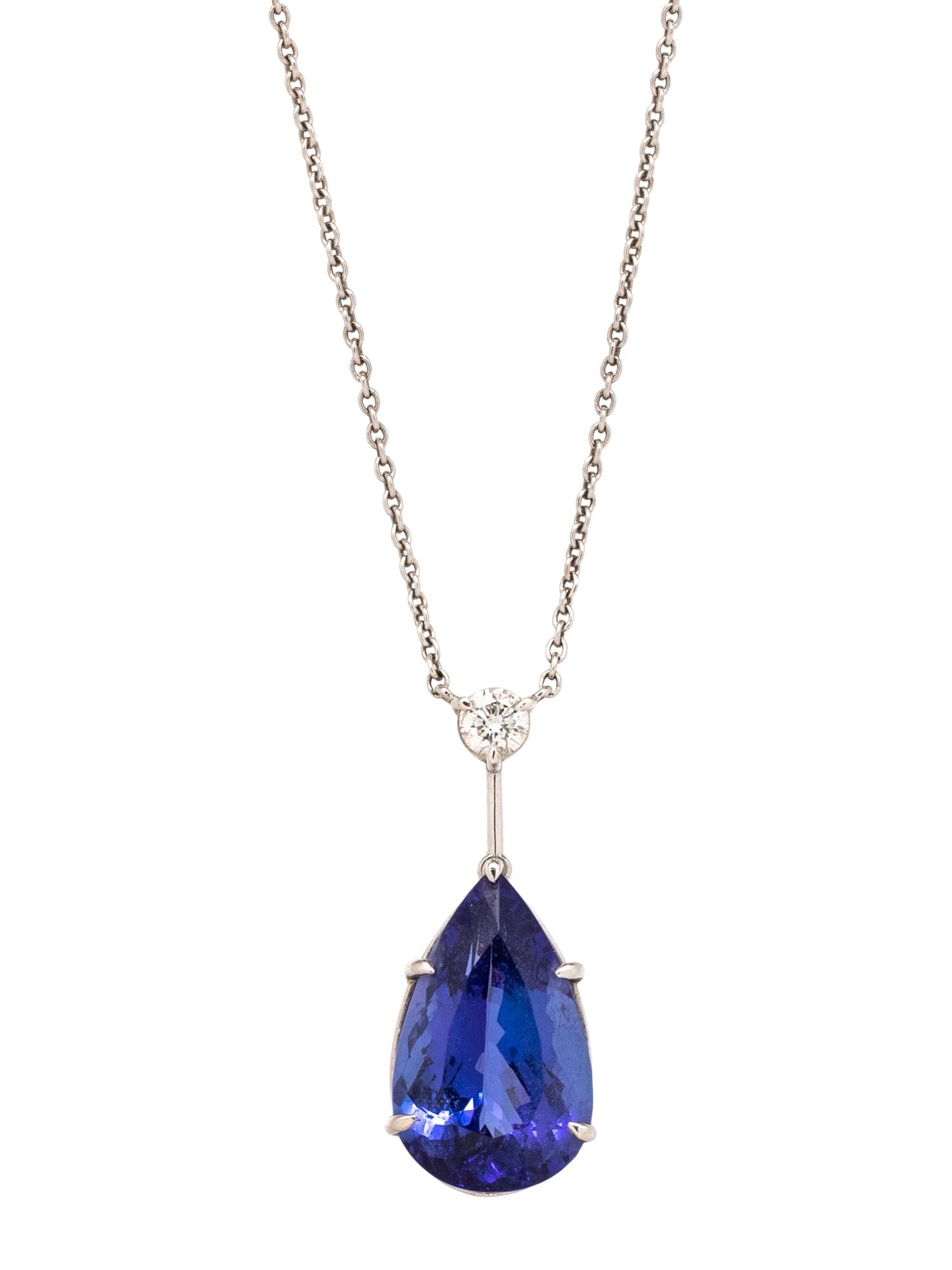 TANZANITE AND DIAMOND PENDANT/NECKLACE