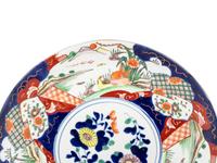 39 Japanese Imari and Kutani Porcelain Bowls, Plates, and Chargers