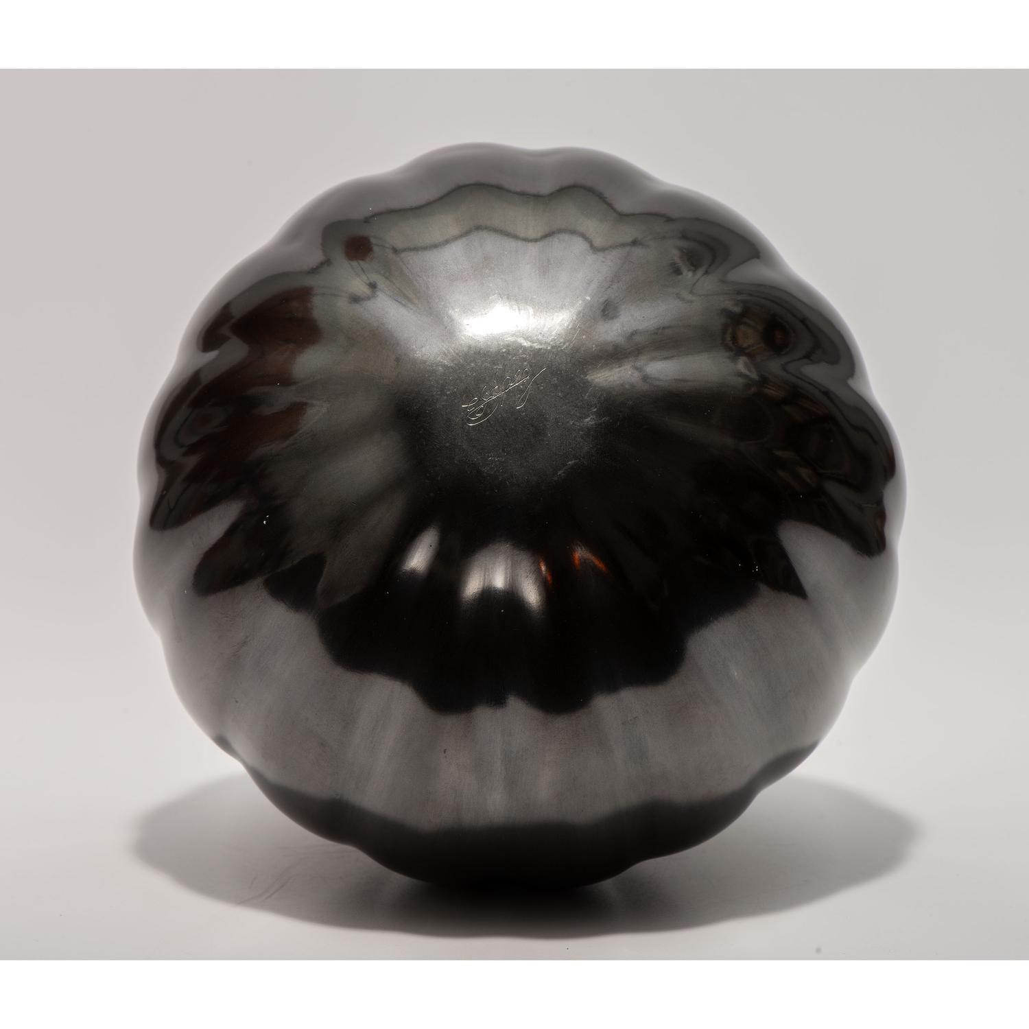 Mata Ortiz Melon Pottery Jar
