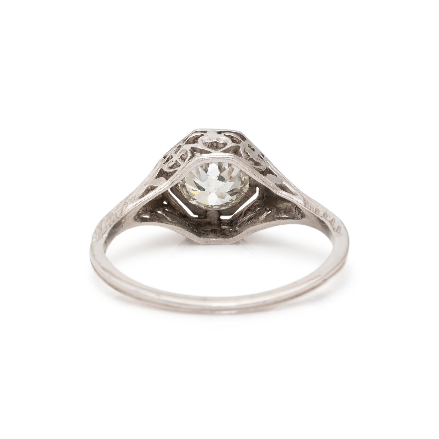 DIAMOND AND PLATINUM RING