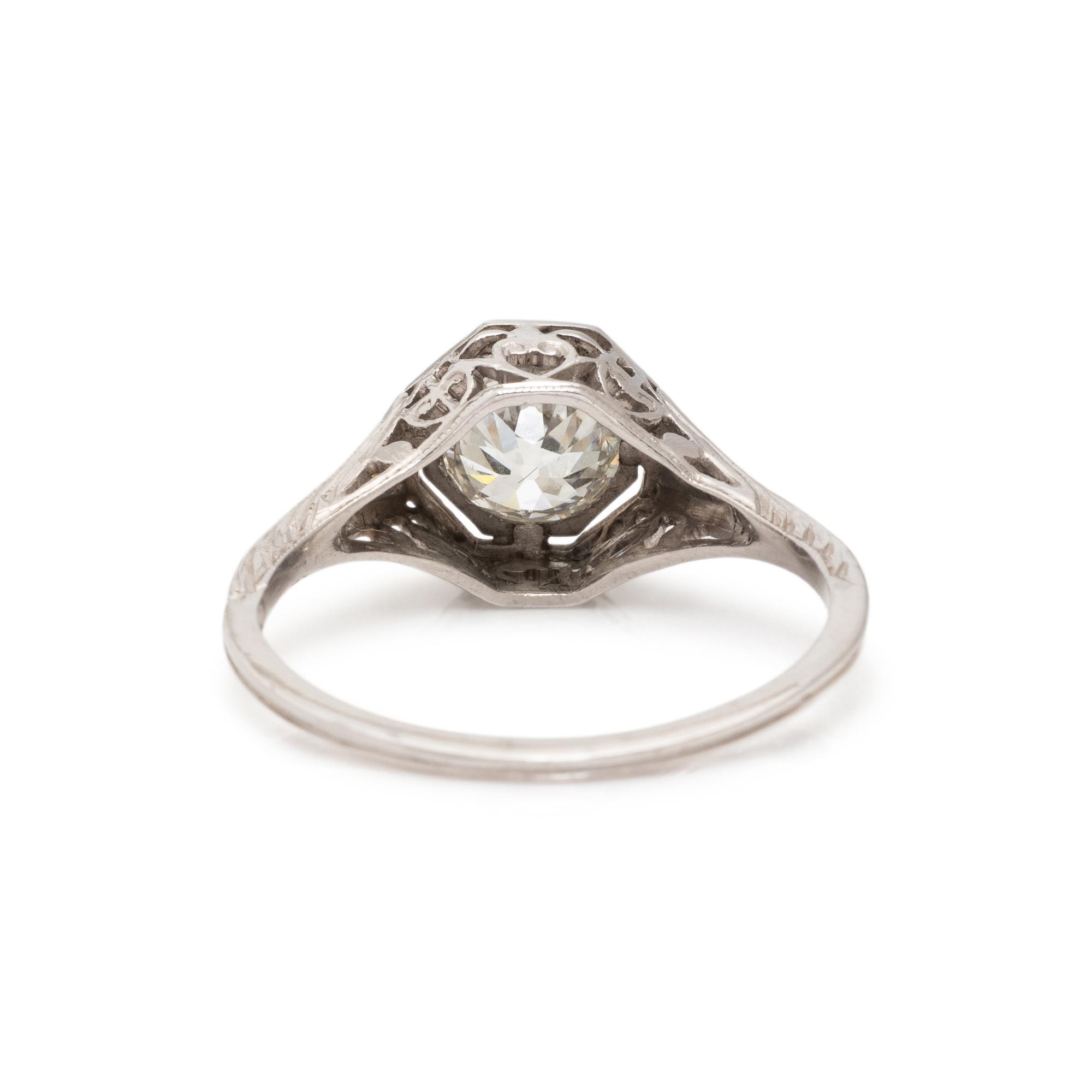 DIAMOND AND PLATINUM RING