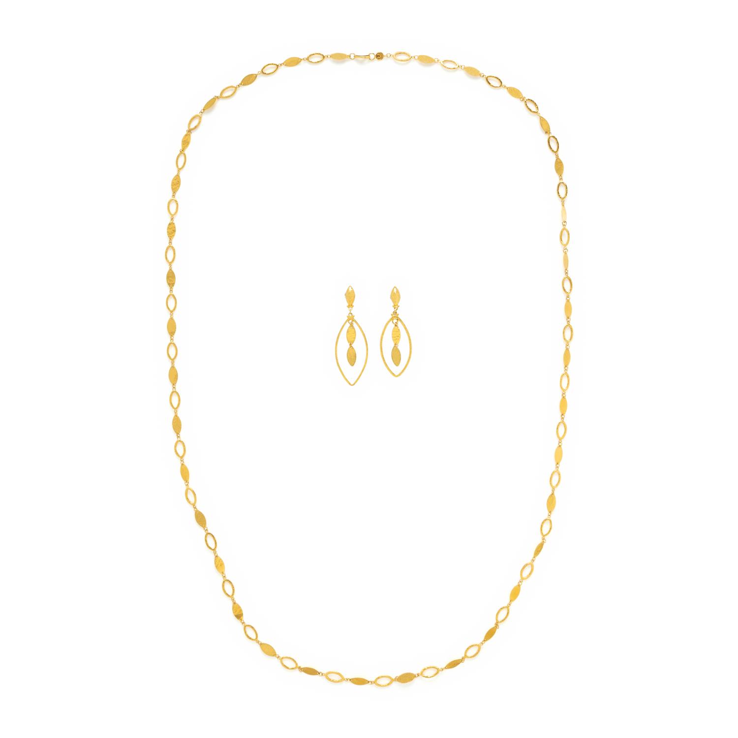 Gurhan, Yellow Gold Necklace and Earrings