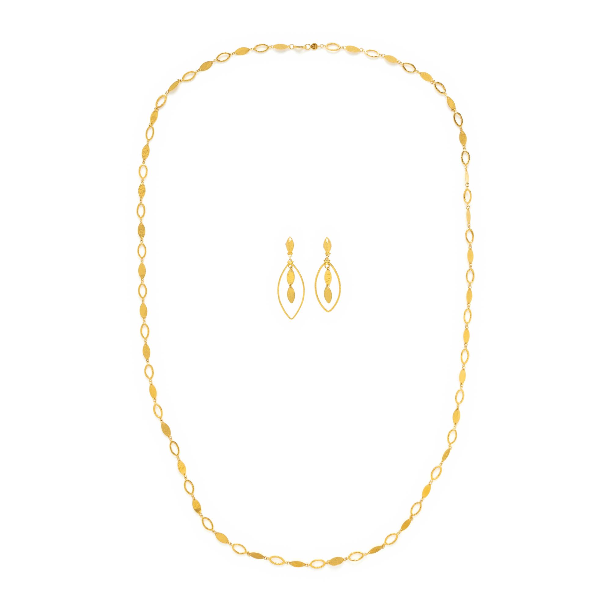 Gurhan, Yellow Gold Necklace and Earrings