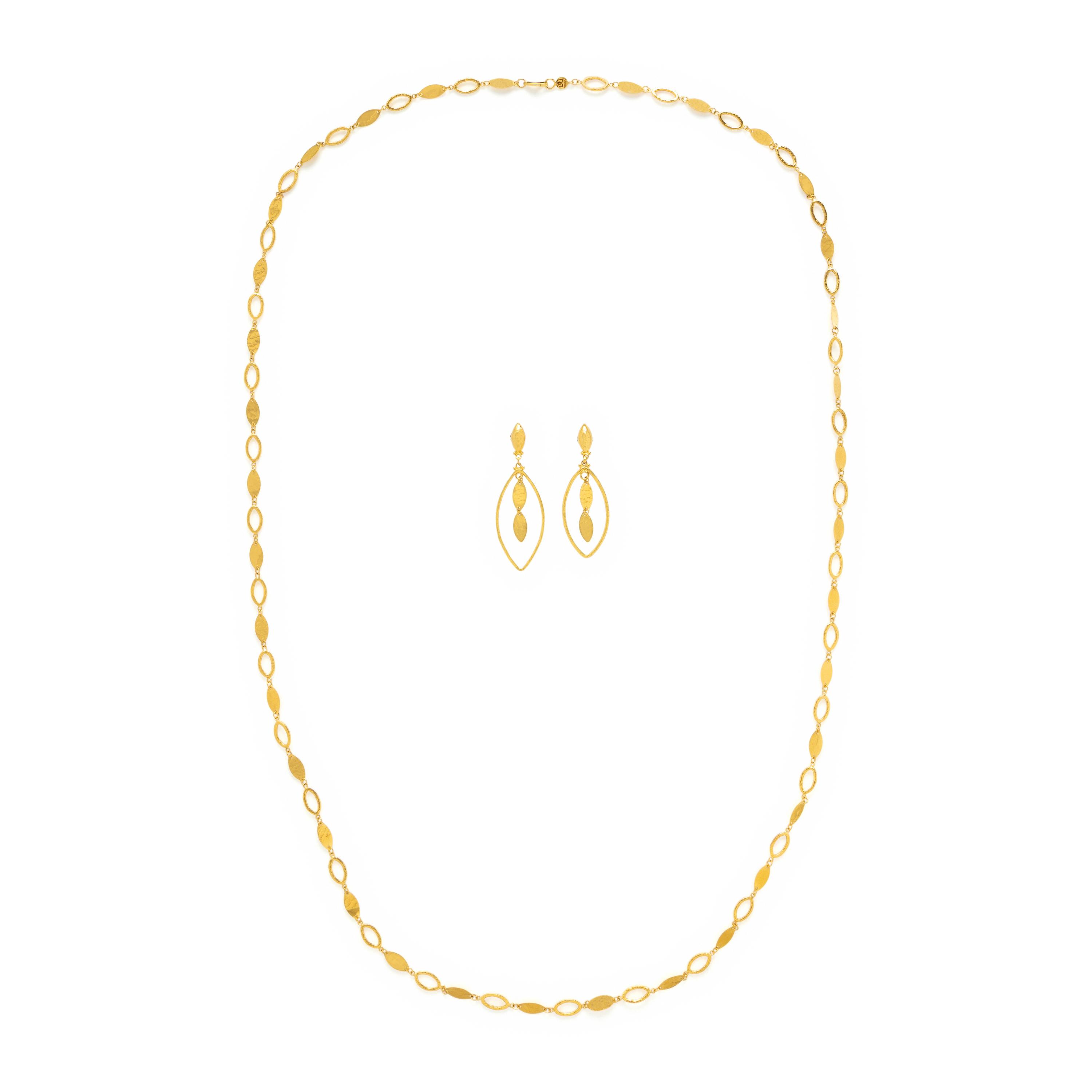Gurhan, Yellow Gold Necklace and Earrings