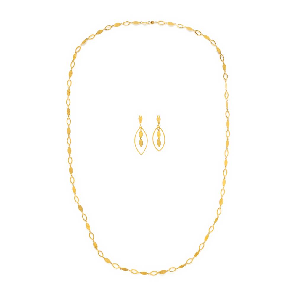 Gurhan, Yellow Gold Necklace and Earrings