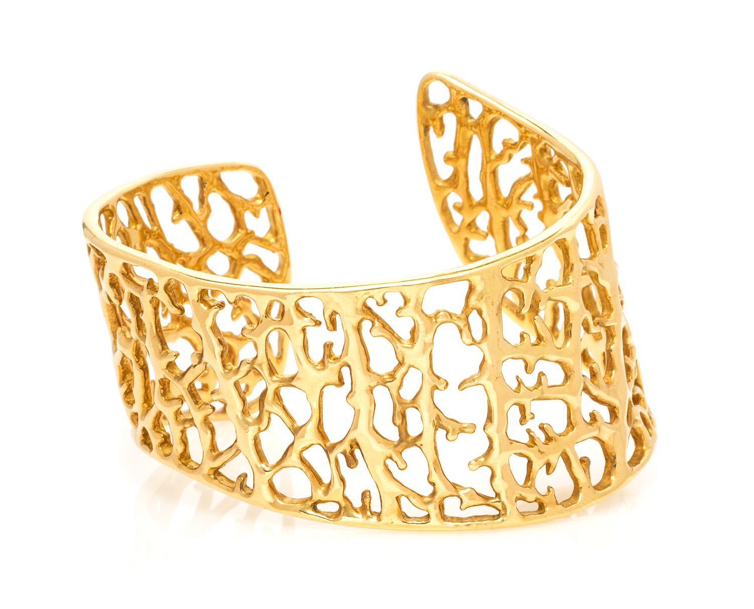 An 18 Karat Yellow Gold Cuff Bracelet, Angela Cummings, Circa 1987, 49.10 dwts.