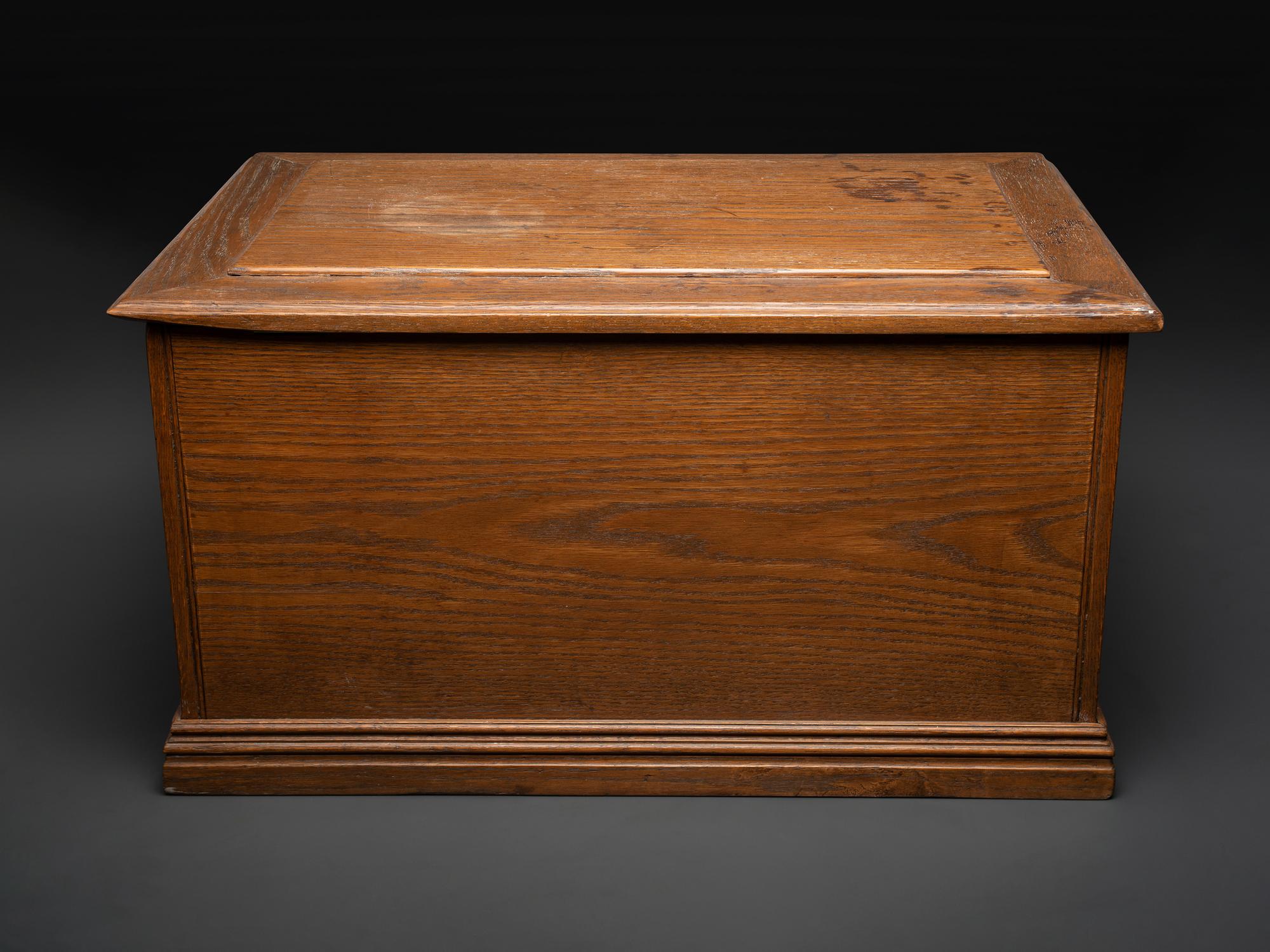 An Oak Three-Drawer Apothecary Cabinet with Specimen Tins