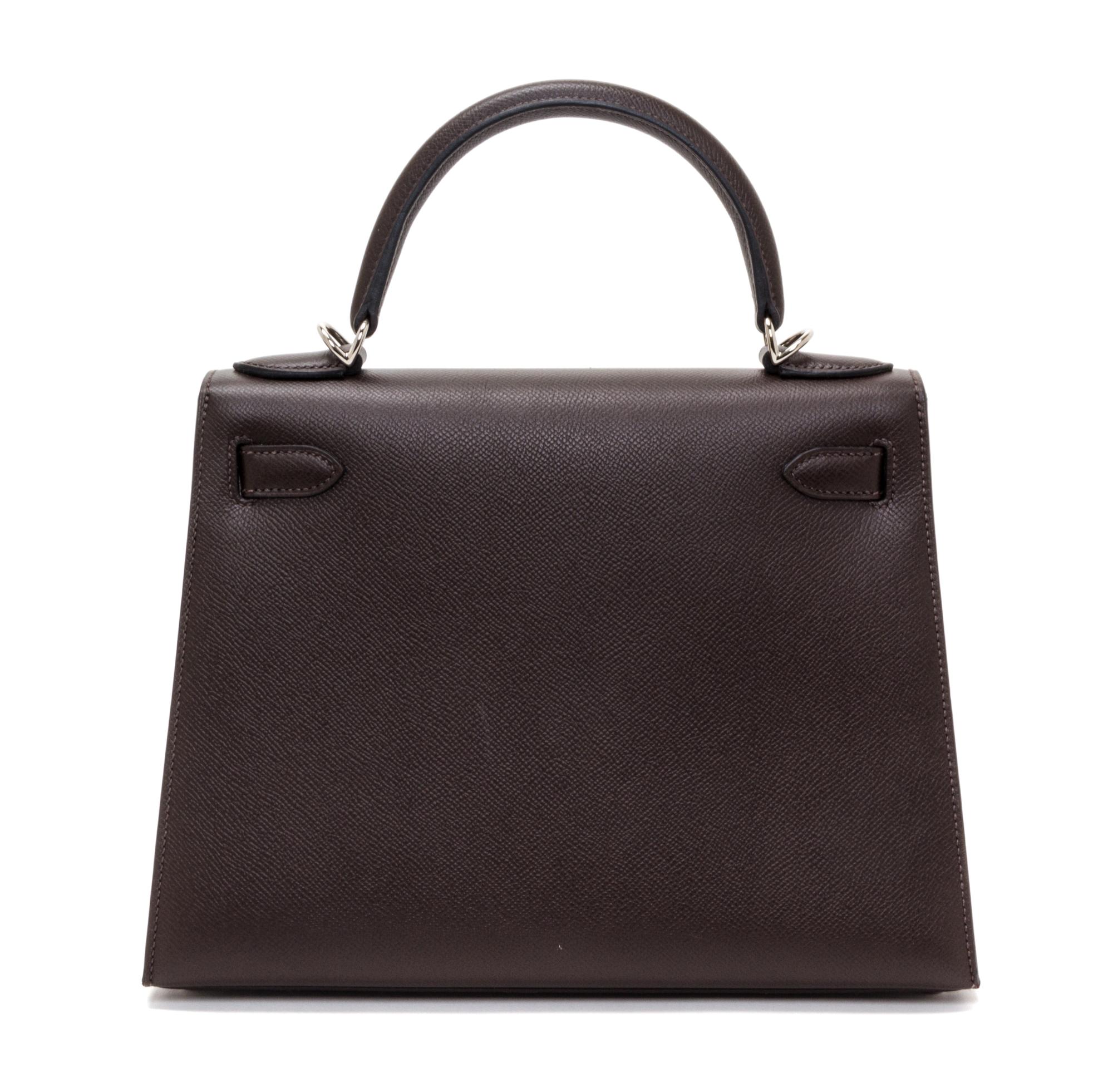 An Hermes Chocolat Epsom Sellier 28cm Kelly Handbag, 11" x 8.5" x 4".