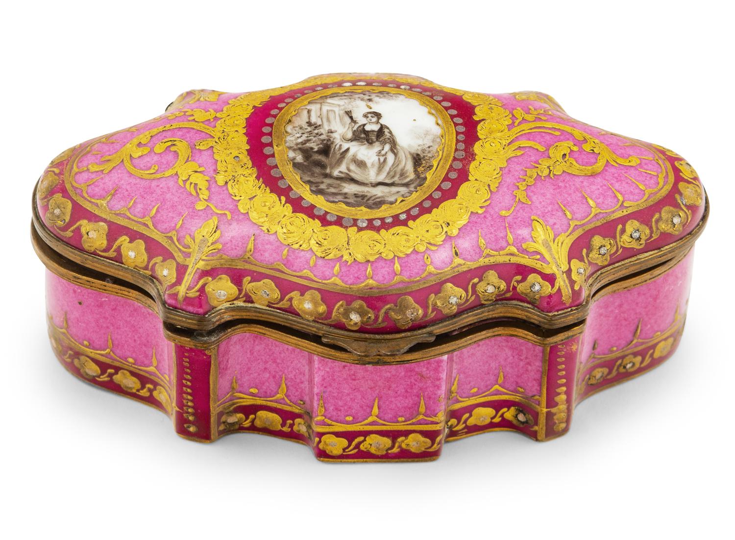 A Sèvres Style Porcelain Box