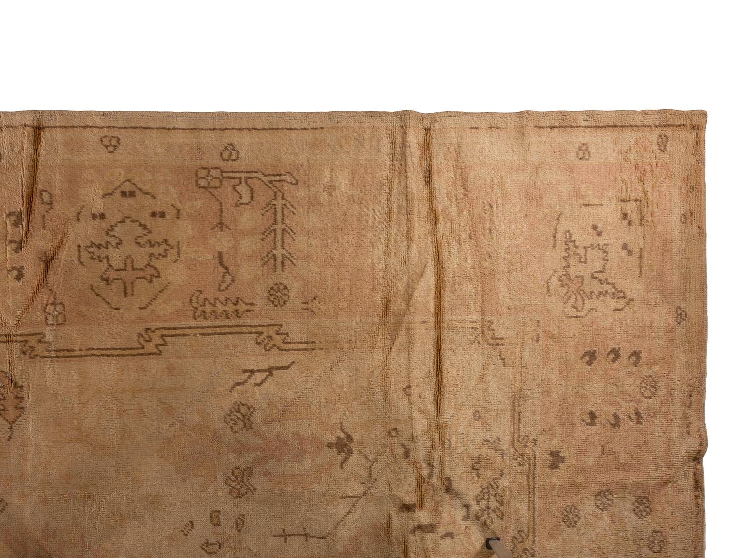 An Oushak Carpet