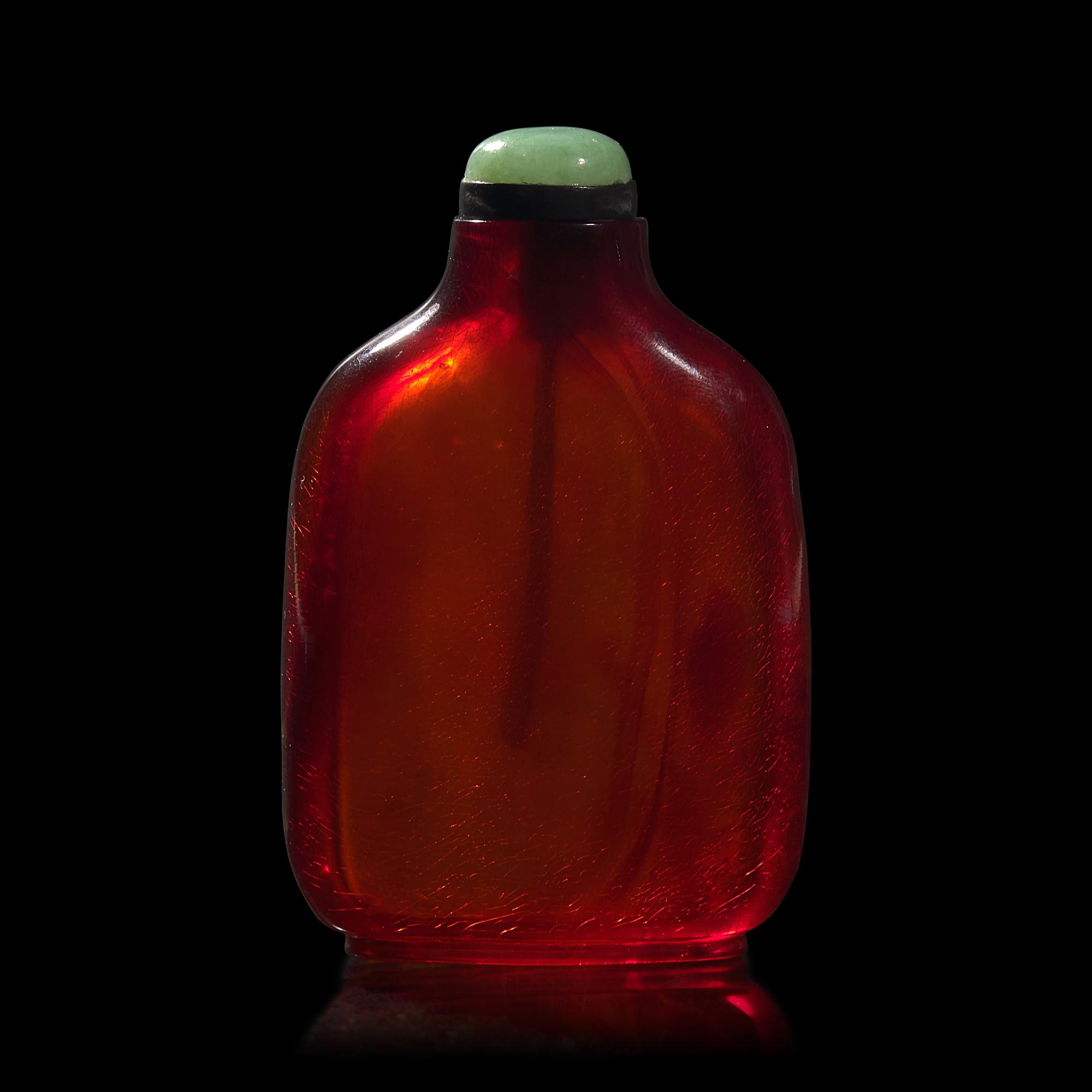 A Chinese Amber Snuff Bottle, 19th/Early 20th Century