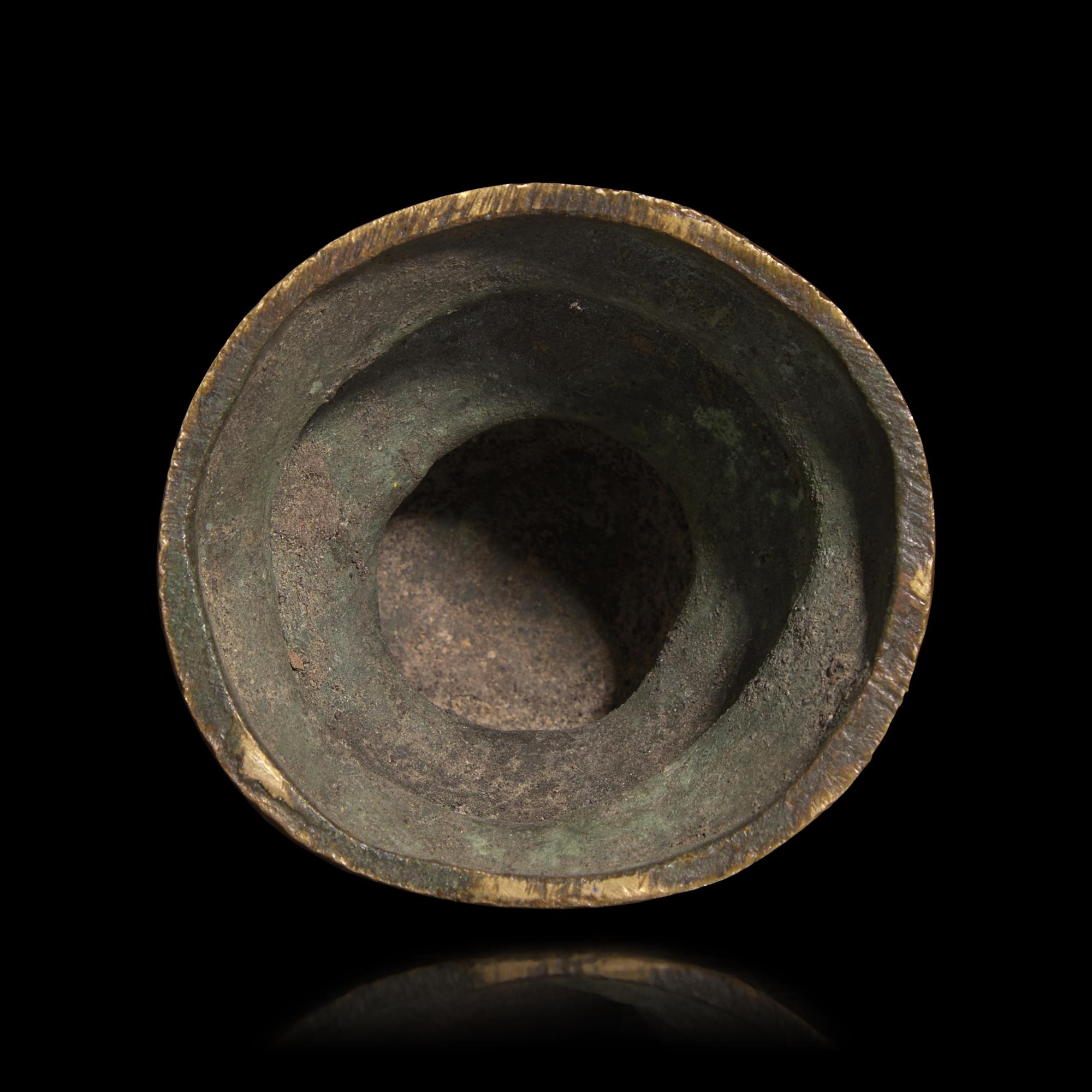 An Eastern Thai Bronze 'Leaning Buddha', 17th–18th Century — 十七至十八世紀 泰國東部 銅佛立像