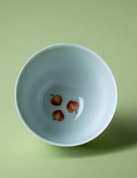 An Apple Green Glazed Porcelain Cup