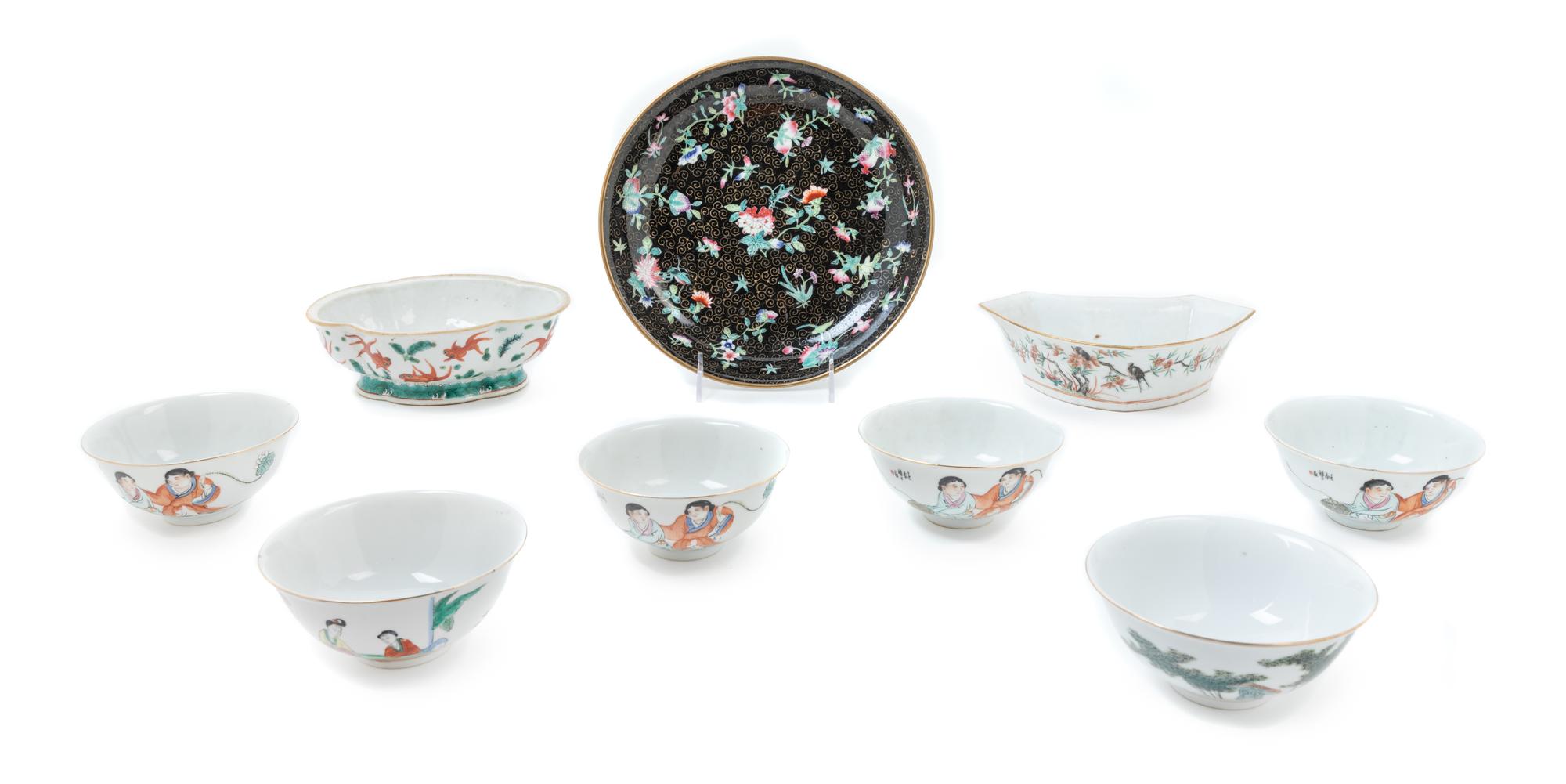 Nine Chinese Famille Rose Porcelain Wares