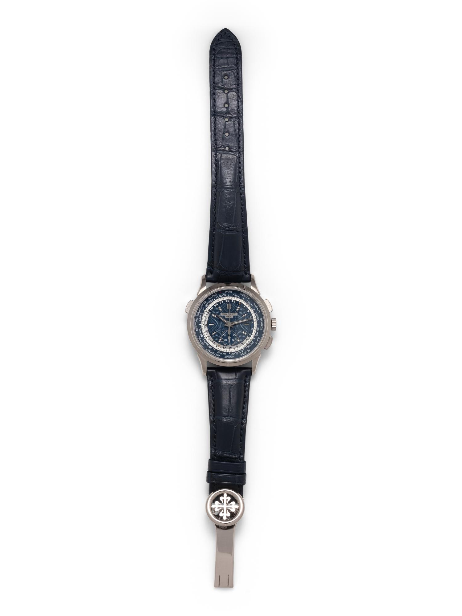 PATEK PHILIPPE, REF. 5930G 18K WHITE GOLD 'WORLDTIME' WATCH